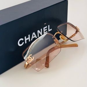 CHANEL VTG GOLD SUNGLASSES CRYSTALS CC’s